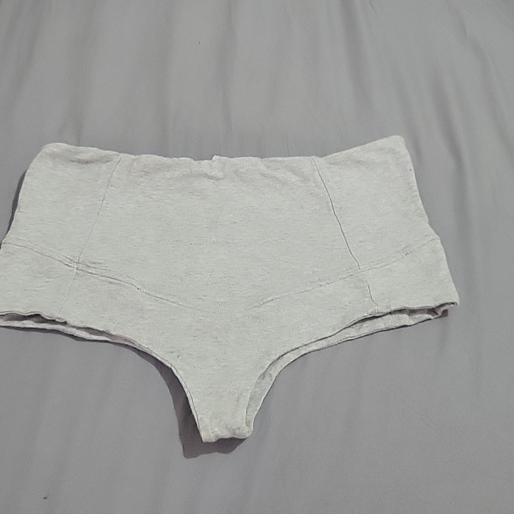 Lounge Bottoms